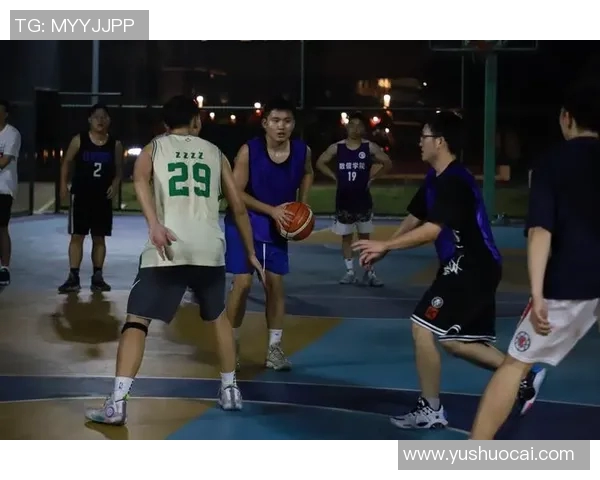 深圳篮球队的意识提升与团队协作探讨聚焦篮球发展新方向